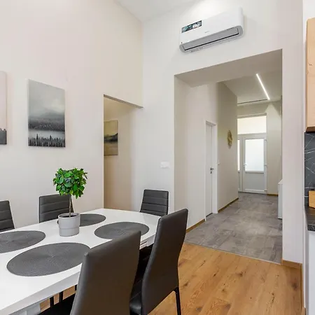 Apartment Exclusive Rakoczi By Anna *